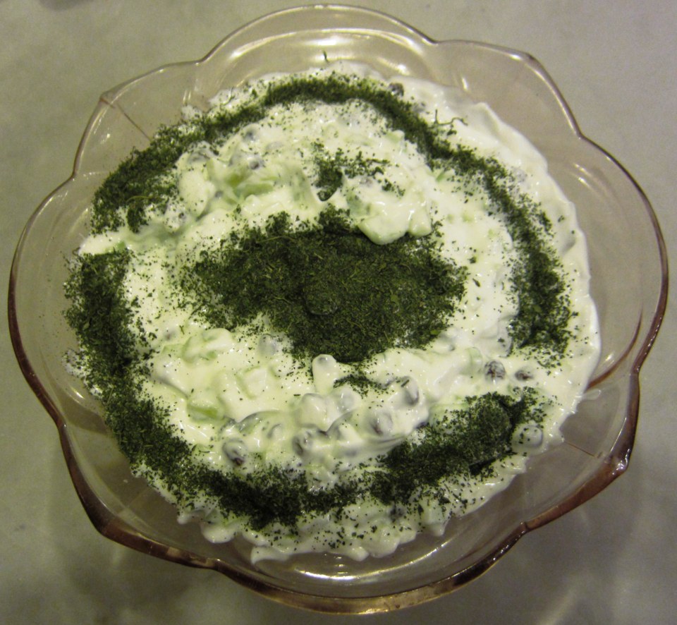 Yaourt frais, concombre & menthe